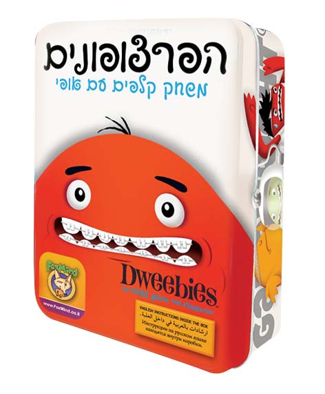 משחק קלפים עם אופי