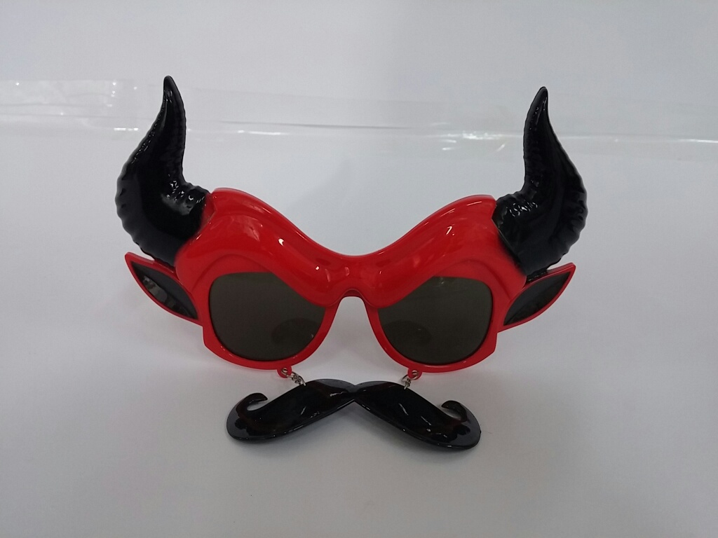 משקפיים לתחפושת שטן