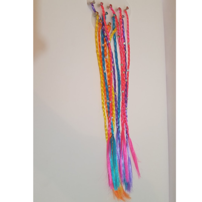 תוספות שיער צבעוניות