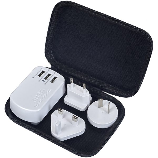 מתאם תקע חשמל אוניברסלי