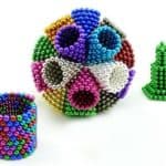 קוביית כדורים מגנטית