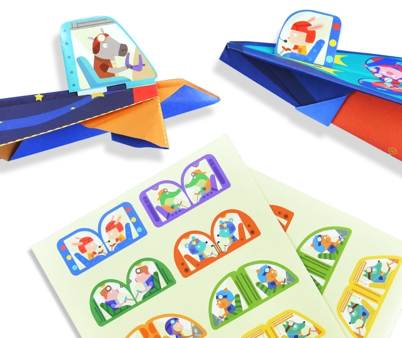 טיסנים לקיפול עם מדבקות