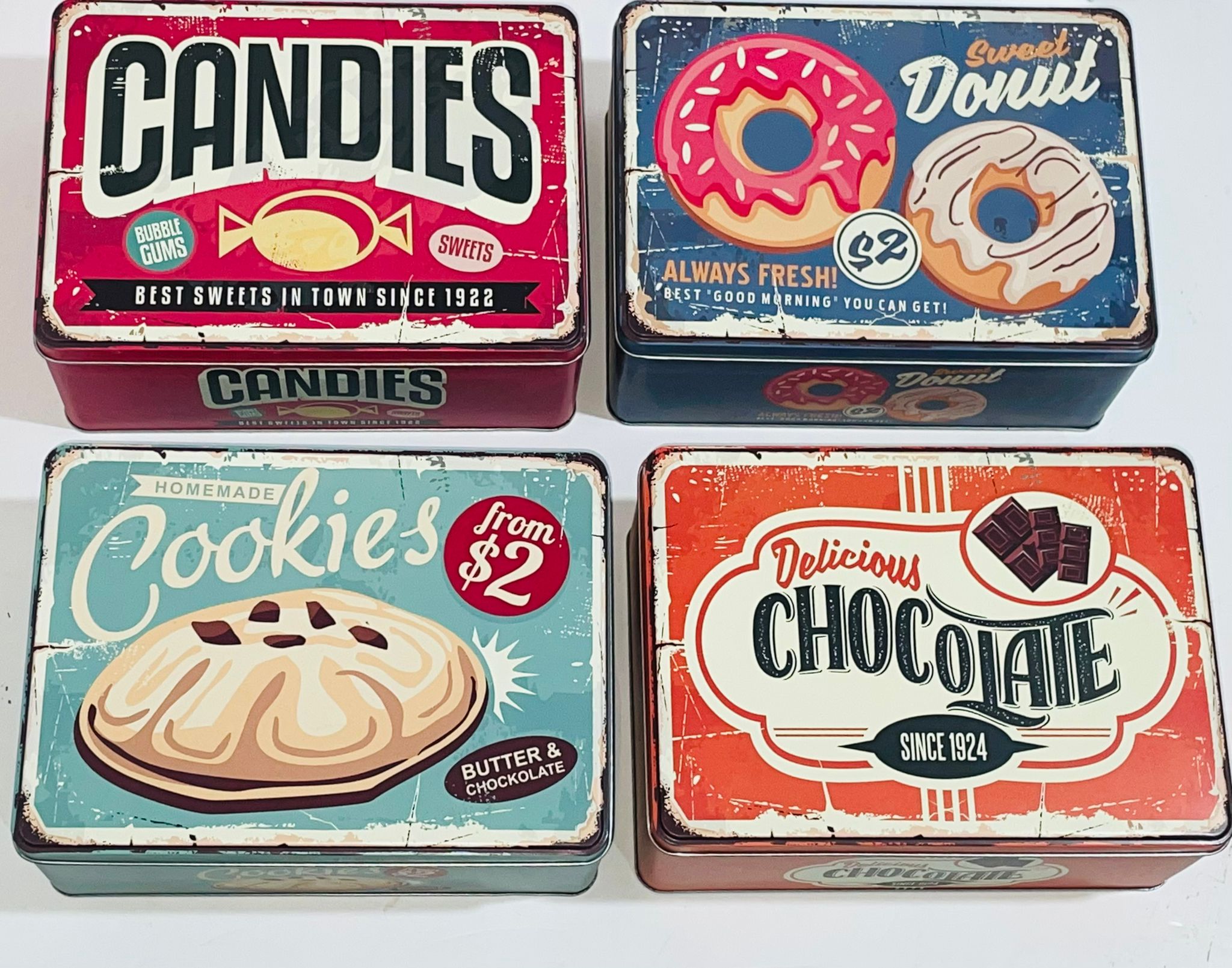 קופסאות פח בעיצוב רטרו