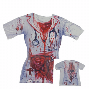 חולצת מנתח עם דם