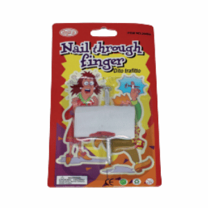 טריק מסמר באצבע