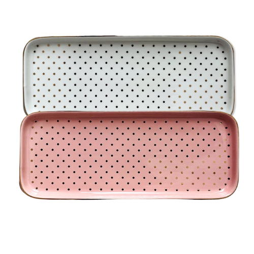 צלחת דקורטיבית עם נקודות לבן או ורוד